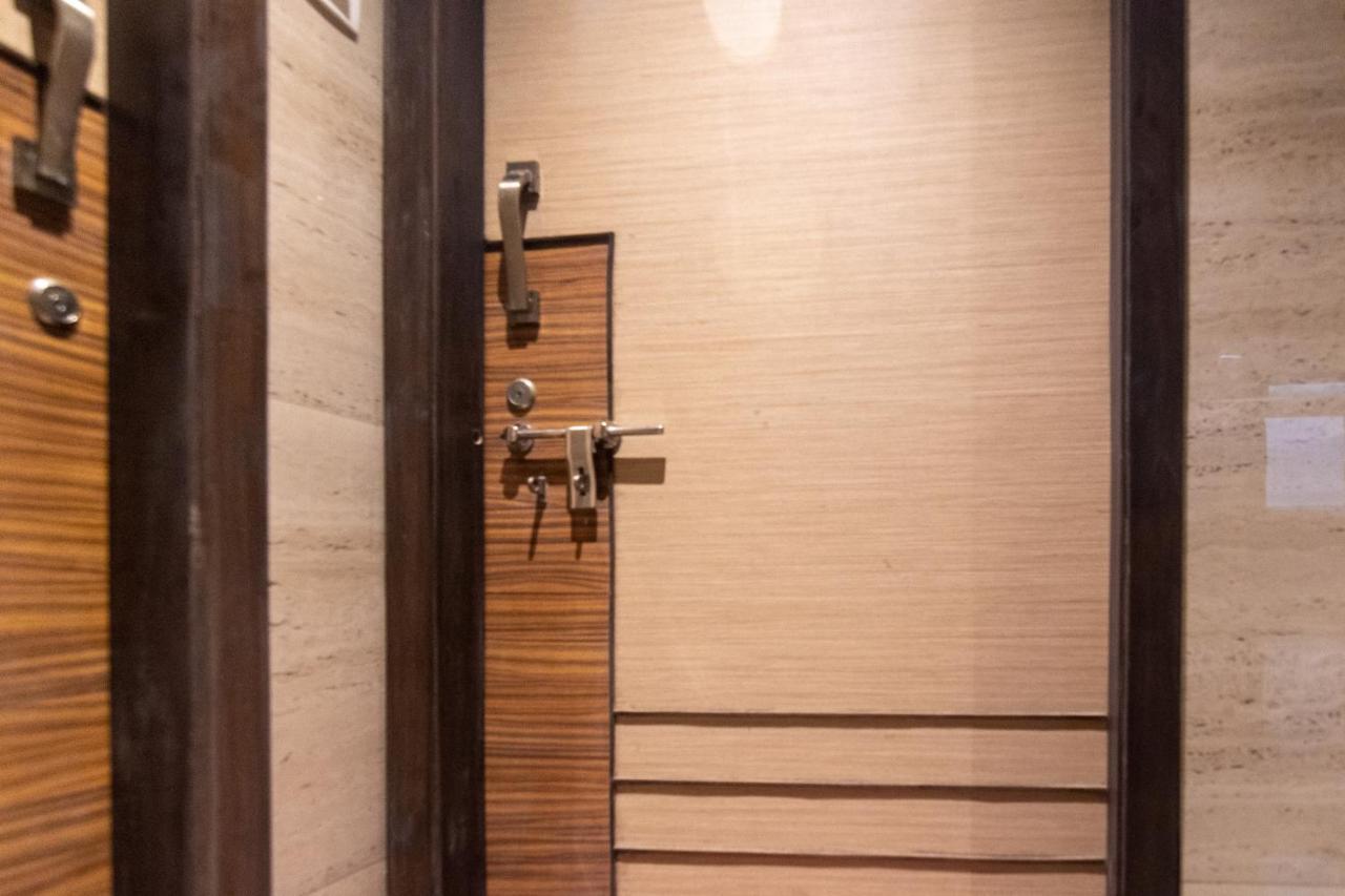 Osi Apartments Bandra West Mumbai Dış mekan fotoğraf